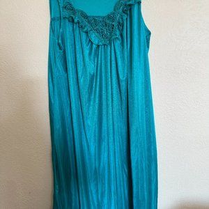 Venice Fashion, Lati Fashion, Set of 3 short nylon nightgowns, Size M
